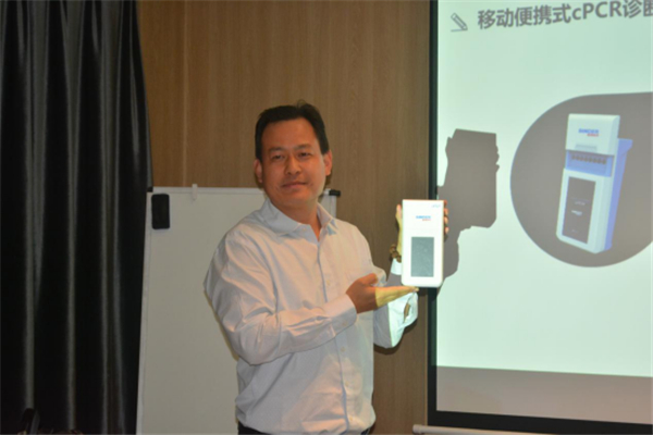 2018年10月19日,山東信得科技股份有限公司(以下簡稱山東信得)于河南鄭州召開媒體見面會,<a href=http://www.qqmnz.com/ target=_blank class=infotextkey>養豬之家</a>作為特邀媒體現場見證了信得的發展,筆者帶您走進山東信得,了解cPCR!