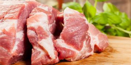 猪肉消费低迷、屠企压价重压下，养猪行业惨烈大洗牌