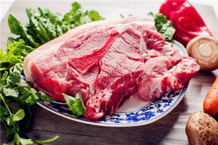 全国各地陆续投放低价储备猪肉高达13000吨！猪价又要跌了吗？