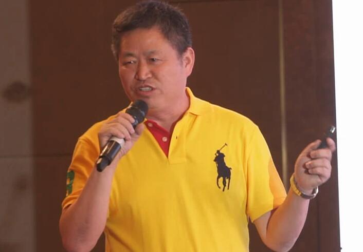 海南罗牛山畜牧有限公司副总经理万长华——《规模化猪场2018谁主沉浮》